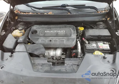 2015 Jeep Cherokee Latitude из США, поврежденный, VIN 1C4PJMCB4FW679258